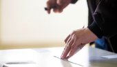 ПОЧЕЛИ ЛОКАЛНИ ИЗБОРИ: Битка за 360 мандата у једном граду и девет општина