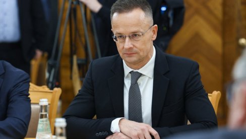 SIJARTO PORUČIO: Na izborima u aprilu će se odlučiti da li će pobediti Ukrajina ili Mađarska