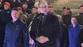 VUČIĆ U ĆACILENDU: Srbin zna da ustane kad je otadžbina napadnuta (FOTO)