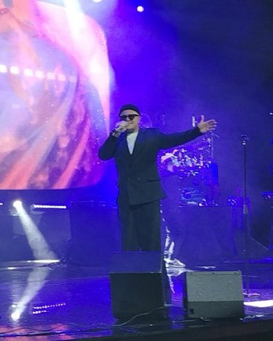 СЛАВЉЕ МУЗИКЕ И УСПОМЕНА: Тропико бенд одржао велики солистички концерт као омаж двадесетогодишње каријере (ФОТО)