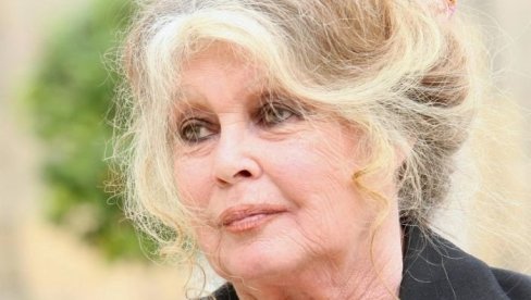 SKANDALI NE PRESTAJU NI NAKON NJENE SMRTI: Najbliži odbili da ispune poslednju želju Brižit Bardo!