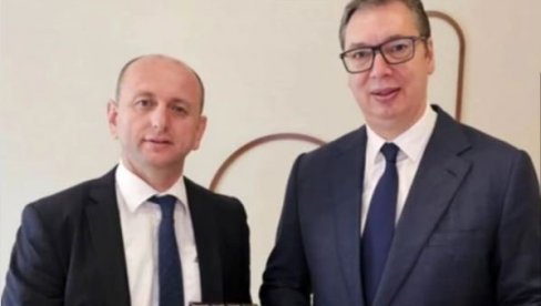 ДВАПУТ САМ РАЗГОВАРАО ДАНАС С ЊИМ... Вучић о хапшењу Милана Кнежевића - Ти људи нису напали полицију,  дошли су испред својих кућа...