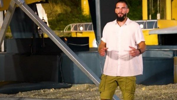 ВОДИТЕЉ ЕХАТЛОНА ЗАНЕМЕО ОД ИЗНЕНАЂЕЊА: Вук Вукашиновић за рођендан добио специјалан поклон - Овоме се није надао!