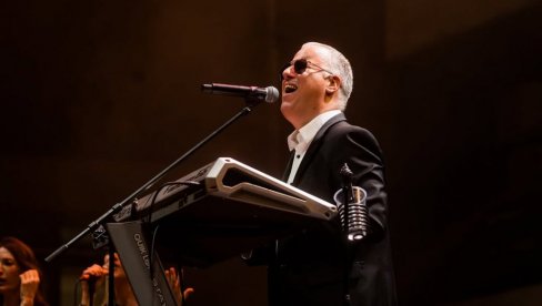 SAŠA MATIĆ U VELIKOM NOVOGODIŠNJEM INTERVJUU ZA NOVOSTI: Najvažnije je sačuvati mir u duši (FOTO)