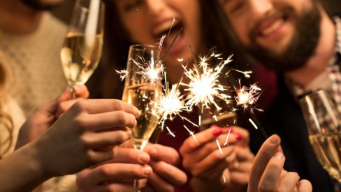 GDE NESTAJE NOVAC U JANUARU? Pet načina da rastegnete preostali budžet do sledeće plate