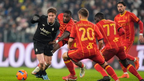 СТАРА ДАМА НЕ ПЛАНИРА ДА СТАНЕ: Спалети је наштеловао Јувентус који би могао да се умеша у битку за Скудето!