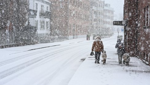 OVAKO NEŠTO NISMO VIDELI GODINAMA Stručanji u čudu, snežna oluja s Arktika zalediće Evropu