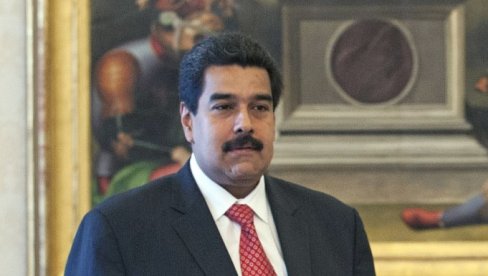 OSVANULE NOVE FOTOGRAFIJE MADURA: NJega i njegovu ženu vode na suđenje (FOTO)