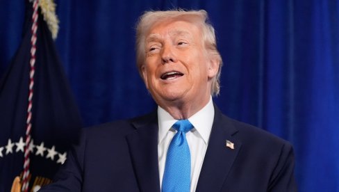 ТРАМП ДОБИО НОБЕЛА: Мачадо уручила америчком председнику своју награду за мир