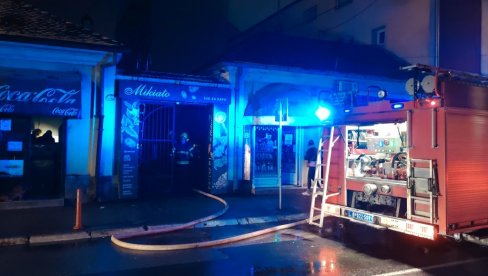 GOREO „DŽOKER“: Požar u lokalu brze hrane u centru Kraljeva