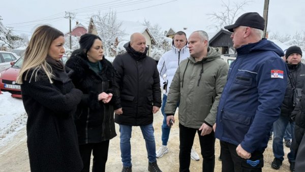 НАСТАВЉАМО ДА СПРОВОДИМО ПОЛИТИКУ ПРЕДСЕДНИКА СРБИЈЕ АЛЕКСАНДРА ВУЧИЋА: Министарка Месаровић обишла угрожена подручја