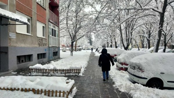 ЗИМА У ВРШЦУ: Ситуација редовна, путеви проходни