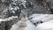 STIŽE JAČE NAOBLAČENJE I NOVA TURA SNEGA: RHMZ pali narandžasti meteo alarm, ovaj deo Srbije biće posebno na udaru leda i snežnih padavina