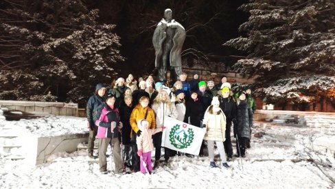 ПЛАНИНАРИ ИЗ ПАРАЋИНСКОГ КЛУБА ЈАВОРАК НЕ ОДУСТАЈУ УПРКОС ЛЕДЕНИМ ДАНИМА   Три акције по лошем времену