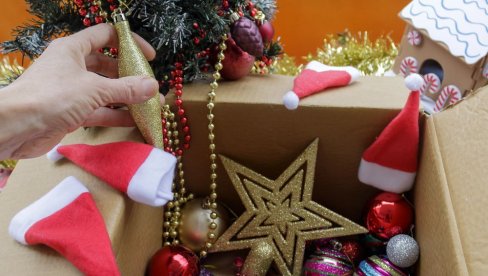 DA LI STE VEĆ SKLONILI JELKU? Evo do kog datuma to treba da uradite kako ne bi privukli negativnu energiju