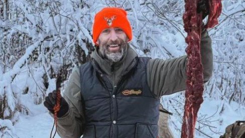 ŽIVIM U MESTU GDE JE ZIMI -52 °C, SNEG PADA 8 MESECI GODIŠNJE Neverovatna životna priča - Trik sa mačkom mi pomaže da ugrejem kuću (FOTO)