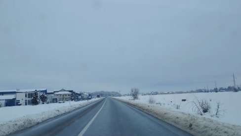 BITKA SA SNEGOM U LOZNICI: Svi sa nogama