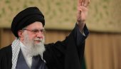 МОРБИДНЕ СЦЕНЕ ИЗ ТЕХЕРАНА: Иранци славе смрт врховног вође Алија Хамнеија (ВИДЕО)