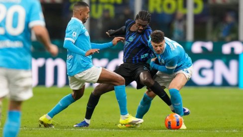 KAKAV MEČ U MILANU: Inter i Napoli podelili bodove, neroazuri čuvaju prvo mesto