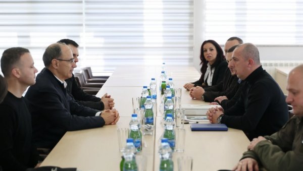 МАЦУТ У НОВОЈ ВАРОШИ, ПРИБОЈУ И ПРИЈЕПОЉУ: Премијер обишао угрожена подручја - ситуација под контролом, све службе на располагању (ВИДЕО)