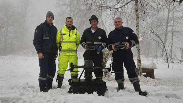 САЧУВАНА СТАБИЛНОСТ ПРЕНОСНОГ СИСТЕМА: Екипе Електромреже Србије у изузетно тешким зимским условима одржале ефикасност (ФОТО)
