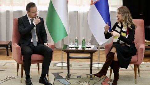 ЦИЉ ДА СЕ ПРЕГОВОРИ О НИС-У ЗАВРШЕ ДО КРАЈА НЕДЕЉЕ: Ђедовић Хандановић након састанка са Сијартом (ВИДЕО)