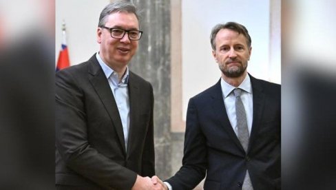 VUČIĆ RAZGOVARAO SA BEKERATOM Prioritet Srbije ostaje rad na vladavini prava, ekonomskim reformama i jačanju institucija