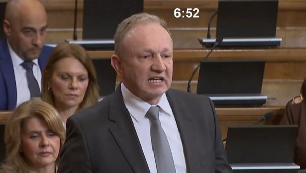 ЂИЛАС У СКУПШТИНИ ТРАЖИ ДА ОТМЕМО НИС РУСИМА: Заборавља да га је он продао 2008. године