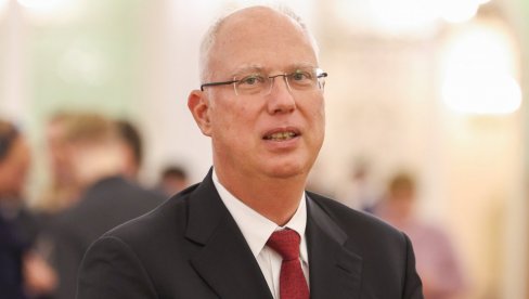 ПУТИНОВ СПЕЦИЈАЛАЦ ЗАБРИНУТ ЗА КАЈУ КАЛАС Дмитријев: „Можда не би требало да пије пре него што пише објаве на друштвеним мрежама