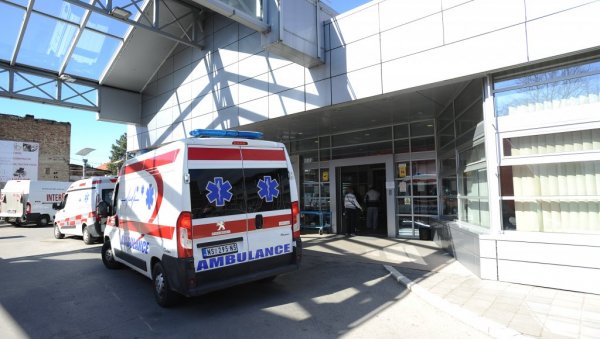 ВАКЦИНАЦИЈА И СКРИНИНГ КАО ОСНОВА БОРБЕ  ПРОТИВ РАКА ГРЛИЋА МАТЕРИЦЕ : Дом здравља у Новом Саду позива на превентивне прегледе