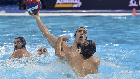 ПРЕНОС, СРБИЈА - ЦРНА ГОРА: Ватерполо спектакл на Европском првенству!