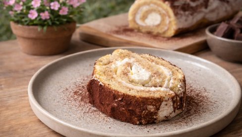 ТИРАМИСУ РОЛ: Лаган, кремаст и неодољив десерт