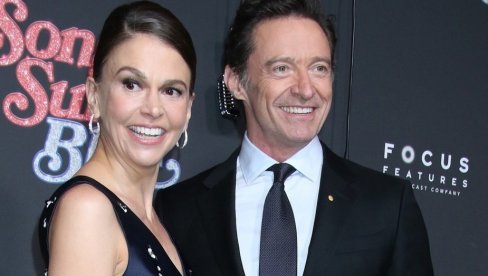 PROSLAVILA SE LAŽUĆI O SVOJIM GODINAMA:Hju DŽekman je zbog nje je ostavio suprugu nakon skoro tri decenije braka