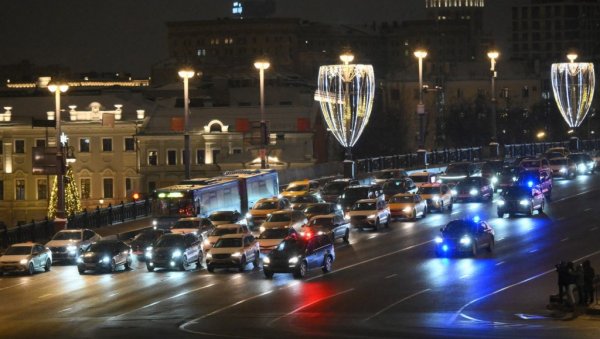 КАСНО У НОЋ: Путин започео разговоре са Трамповим изасланицима