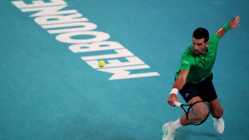 ЂОКОВИЋ БЕЗ БОРБЕ У ЧЕТВРТФИНАЛУ! Меншик се повукао са Аустралијан опена!