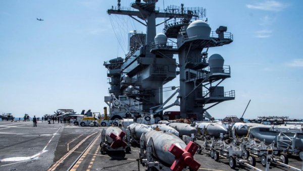 ОД ЧЕГА ЈЕ САСТАВЉЕНА ТРАМПОВА АРМАДА КОЈА ИДЕ ПРЕМА ИРАНУ: Масивна флота иде у том правцу  и не искључује могуће ваздушне ударе