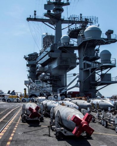 ОД ЧЕГА ЈЕ САСТАВЉЕНА ТРАМПОВА АРМАДА КОЈА ИДЕ ПРЕМА ИРАНУ: Масивна флота иде у том правцу  и не искључује могуће ваздушне ударе