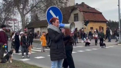 СРАМНО: Блокадери понизили настрадале на раскрсници у Новом Саду