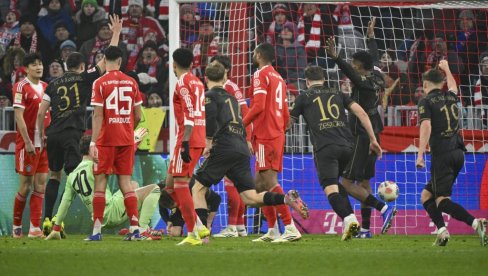 ТРАДИЦИЈА КАЖЕ - БИЋЕ ГОЛОВА!  Домаћин је у форми, гости све ближе зони испадања