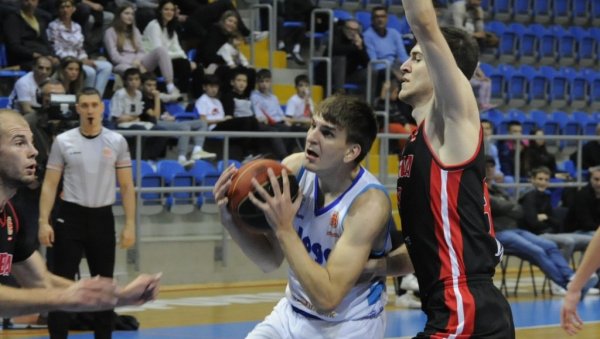 СТОТКА БЕЛИХ У ДЕРБИЈУ: Кошаркаши Слоге победили ОКК Београд