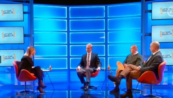 БЛОКАДЕРИ ОБЕЋАВАЈУ: Ако дођемо на власт увешћемо санкције Русији! И сад бисмо то урадили у Парламенту али нас је спречио СНС!