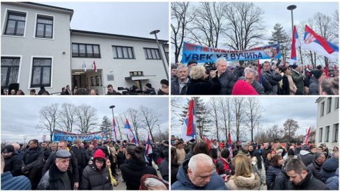 UVEK UZ VUČIĆA: Građani i učenici čekaju predsednika u Velikoj Drenovi (FOTO)
