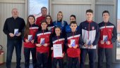 PROŠLU GODINU OBELEŽILI KARATISTI I RUKOMETAŠICE: Sportsko društvo „Petrovaradin“ izabralo najbolje sprtiste
