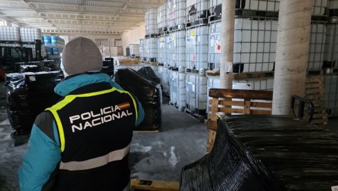 UZELI 100.000 EVRA NA PREVARI SIN U NEVOLJI: U akciji španske policije uhapšena grupa koju je predvodila žena