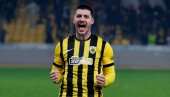 JOVIĆ NASTAVLJA DA REŠETA! Luka zaokružio na 20! AEK silan u derbiju!