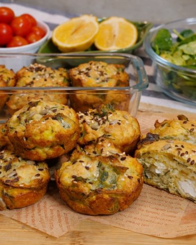 ПРОЈИЦЕ СА СВЕЖИМ СПАНАЋЕМ, СИРОМ И РАЖАНИМ ПАХУЉИЦАМА: Рецепт за здраве пројице