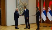 ПРИЈЕМ МОНТЕРА ЕДС И РАДНИКА ЈП СРБИЈАШУМЕ У ПАЛАТИ СРБИЈА:  Мацут и Месаровић уручују признања (ВИДЕО)