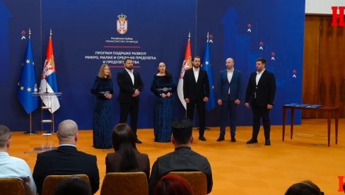 DODELA REŠENJA U OKVIRU PROGRAMA PODRŠKE EKONOMSKOG RAZVOJA OPŠTINA: Prisustvuju premijer Macut i ministarka Mesarović (VIDEO)
