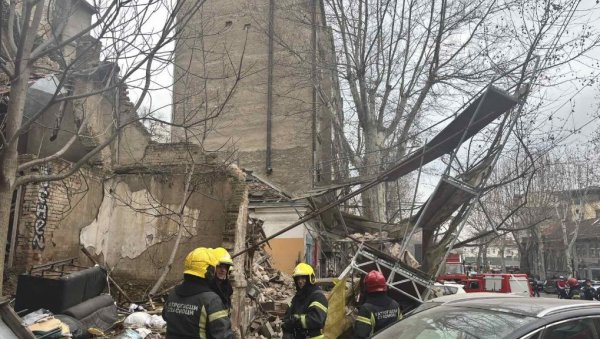 ЕВО КО ЈЕ ОДГОВОРАН ЗА УРУШАВАЊЕ ЗГРАДЕ У ЏОРЏА ВАШИНГТОНА: Дошло је до пада скеле