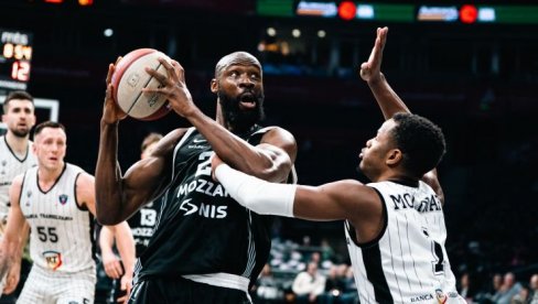 ARENA NAVIJALA PROTIV PARTIZANA! Crno-beli pobedili u dibidus neobičnom ambijentu za Beograd! (FOTO)